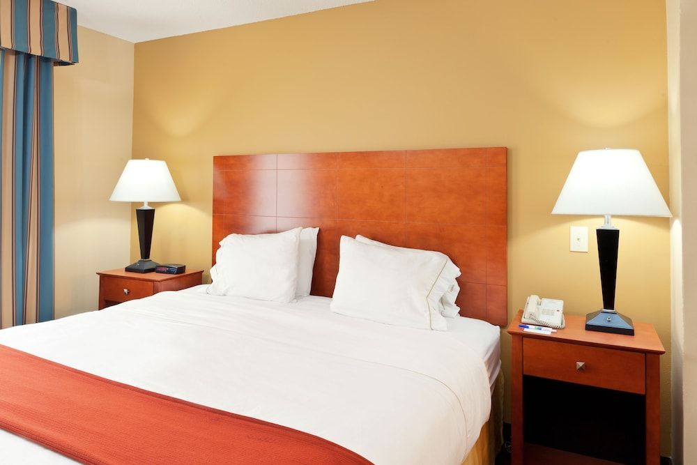 Holiday Inn Express & Suites BIRMINGHAM NE - TRUSSVILLE by IHG 2
