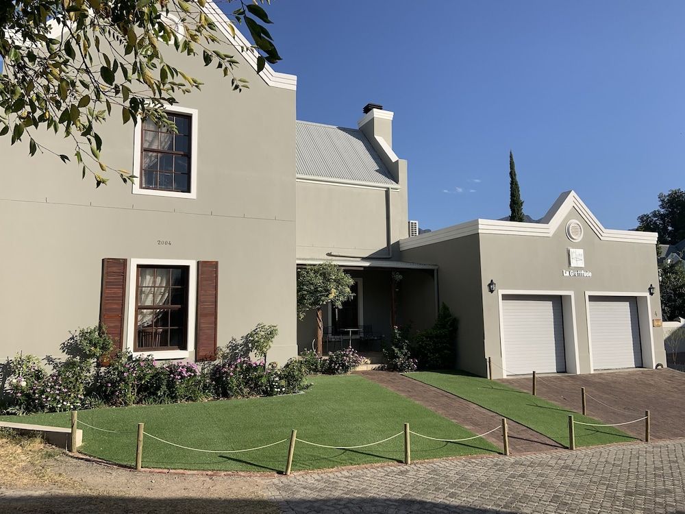 La Gratitude Guest House 1