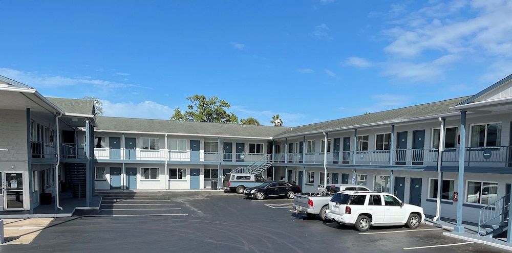 8th Street Motel 1