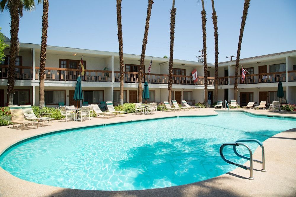 The Inn at Deep Canyon 1