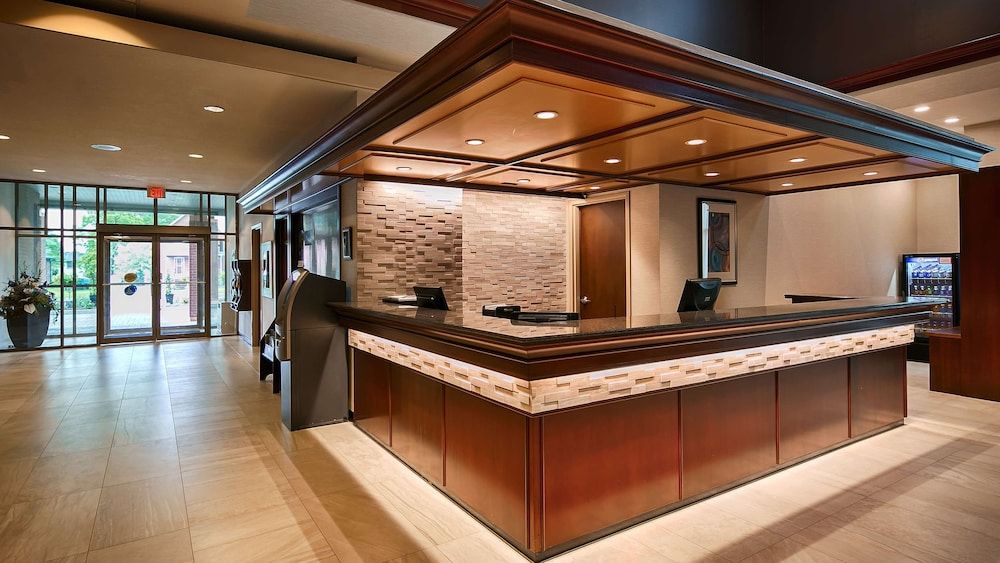 Best Western PLUS The Arden Park Hotel 1