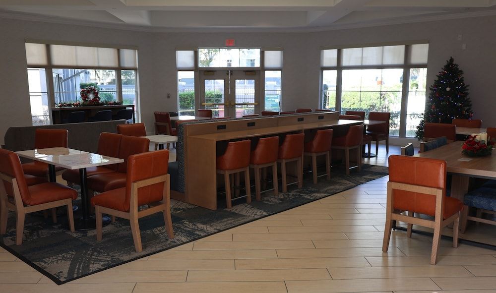La Quinta Inn and Suites by Wyndham, Ocala 2