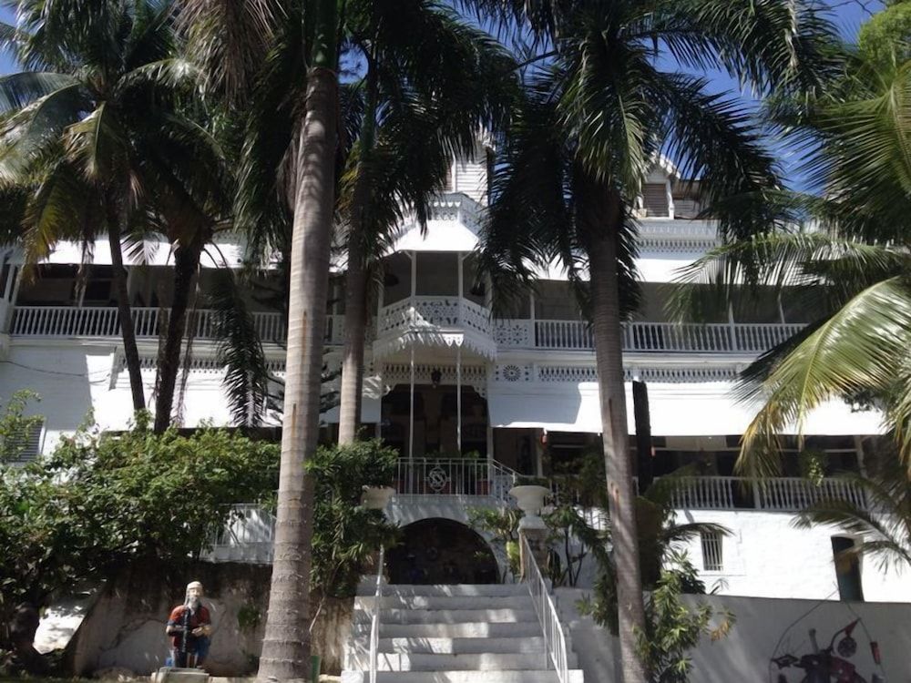Hotel Oloffson 1