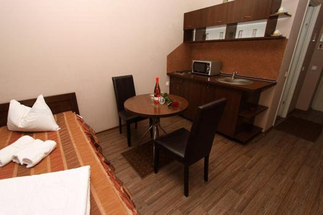 Ave Hotel Victoriei 2
