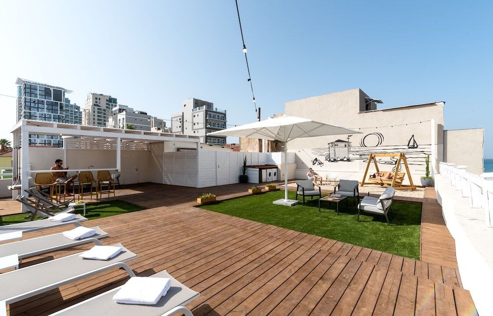 YARKON - By Beach Apartments TLV 1