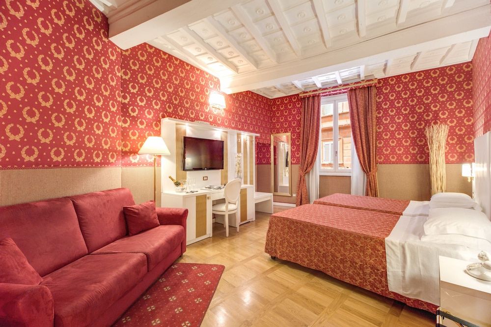 Relais Fontana Di Trevi Hotel 2