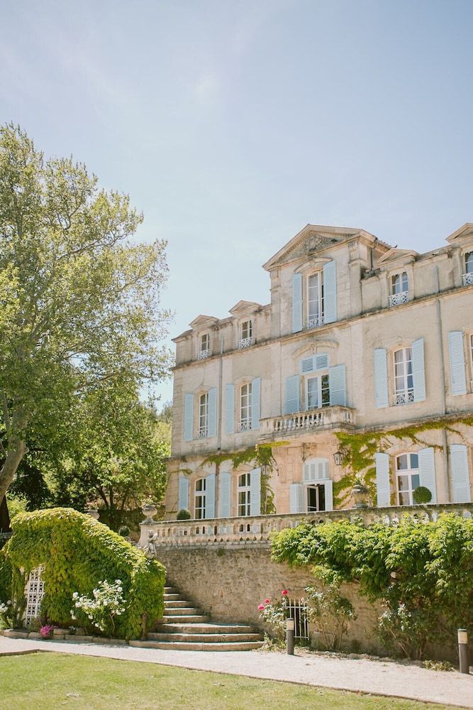 Chateau de Varenne 1