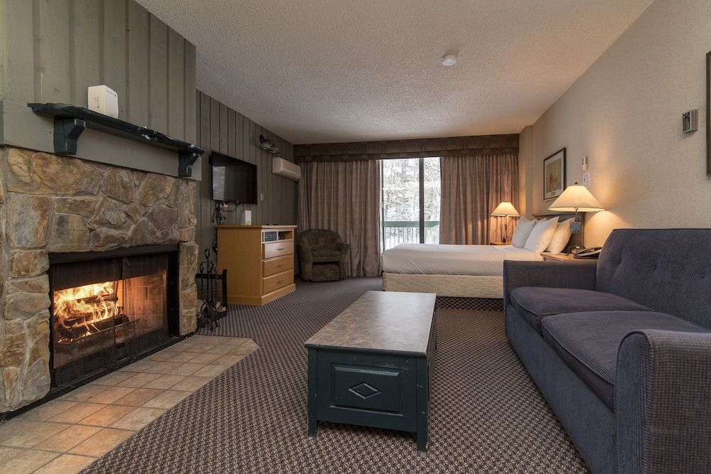 Douglas Fir Resort & Chalets 2