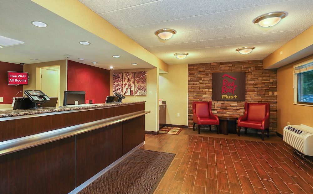 Red Roof Inn PLUS Washington DC - Oxon Hill 2