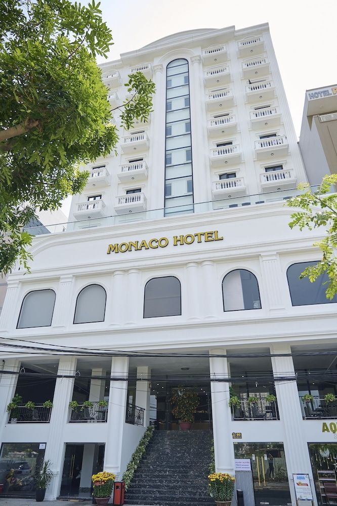 Monaco Hotel Danang 1