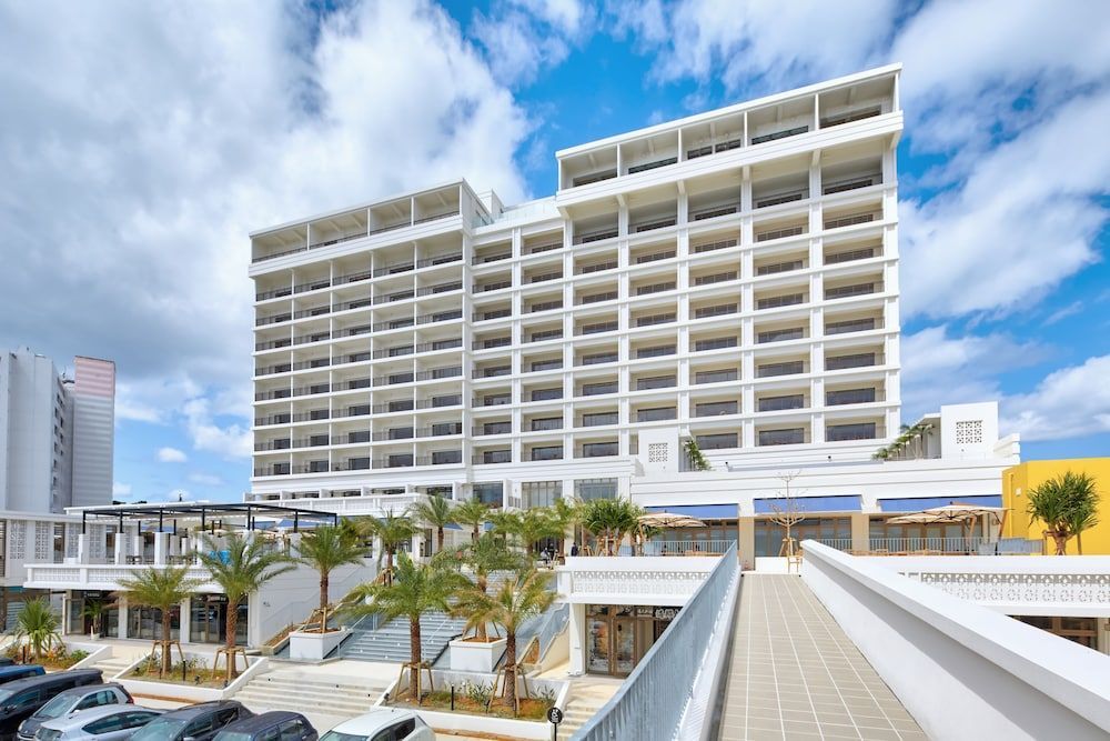 Ala Mahaina Condo Hotel 1