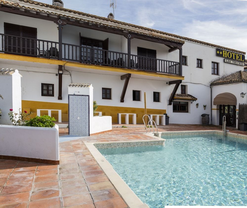Hotel Tugasa Las Truchas 1