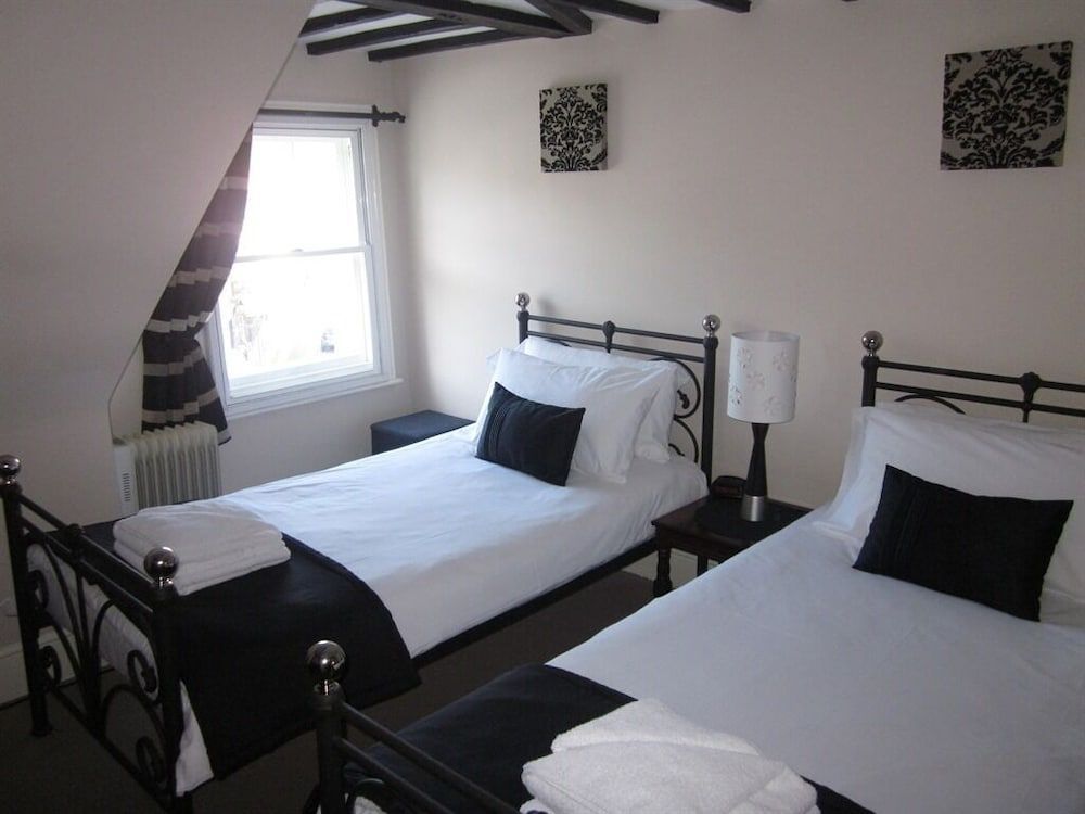 The Old Town Bed and Breakfast 2