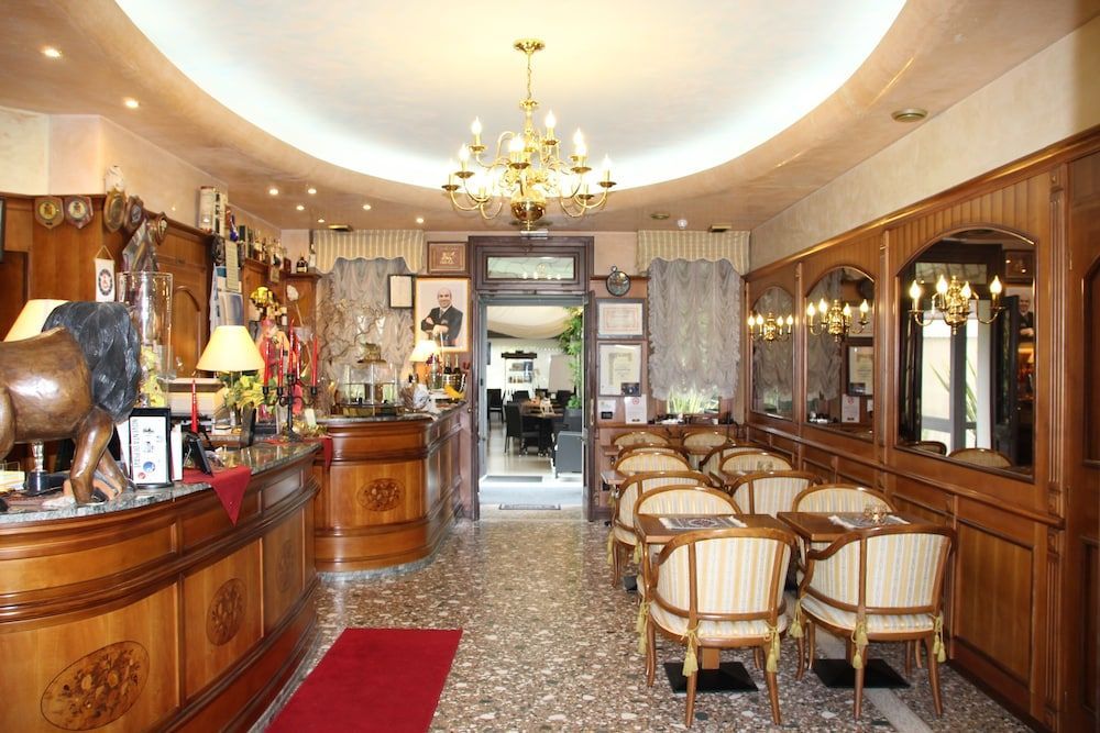 Park Hotel Villa Leon d'Oro 2