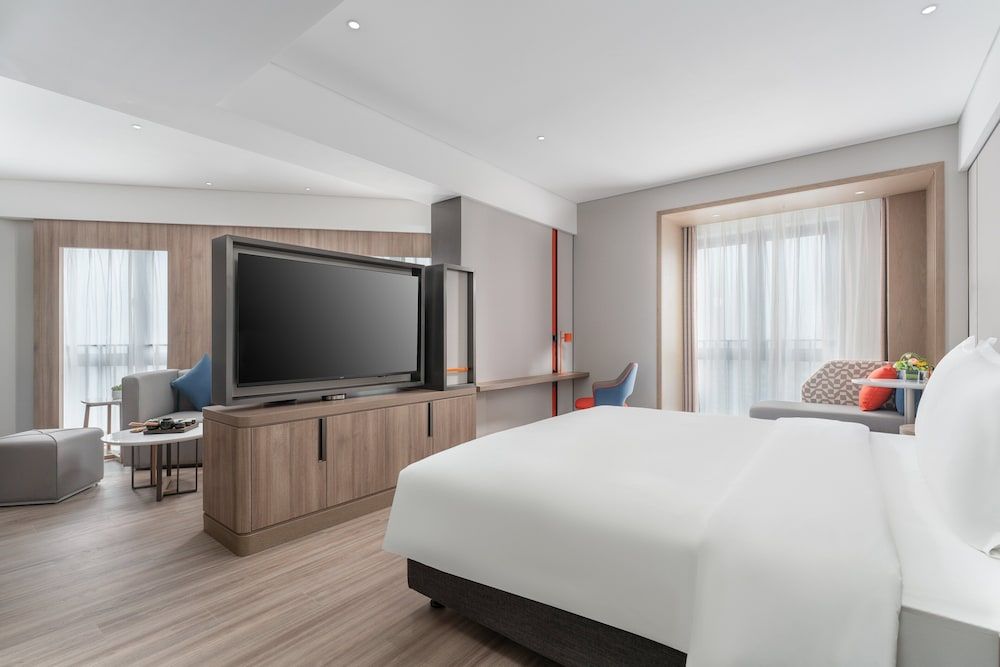 Holiday Inn Express Guangzhou Panyu Dashi by IHG 2
