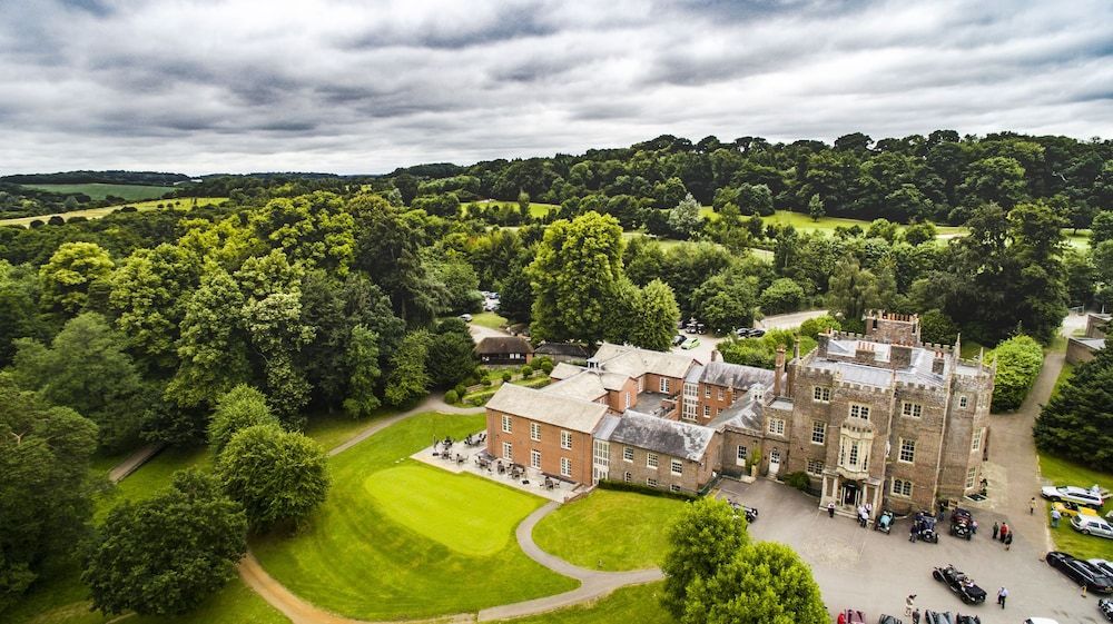 Donnington Grove Hotel & Golf Club 1