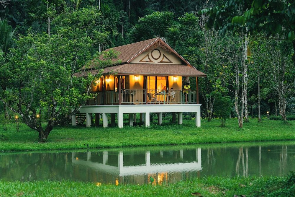 Lost Horizon Resort - Khao Sok 1