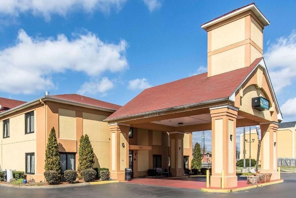 Baymont by Wyndham Memphis I-40 1