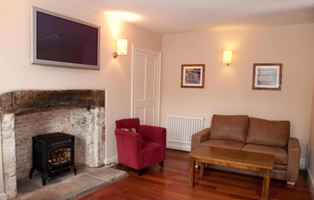 Woolpack Inn by Greene King Inns 2