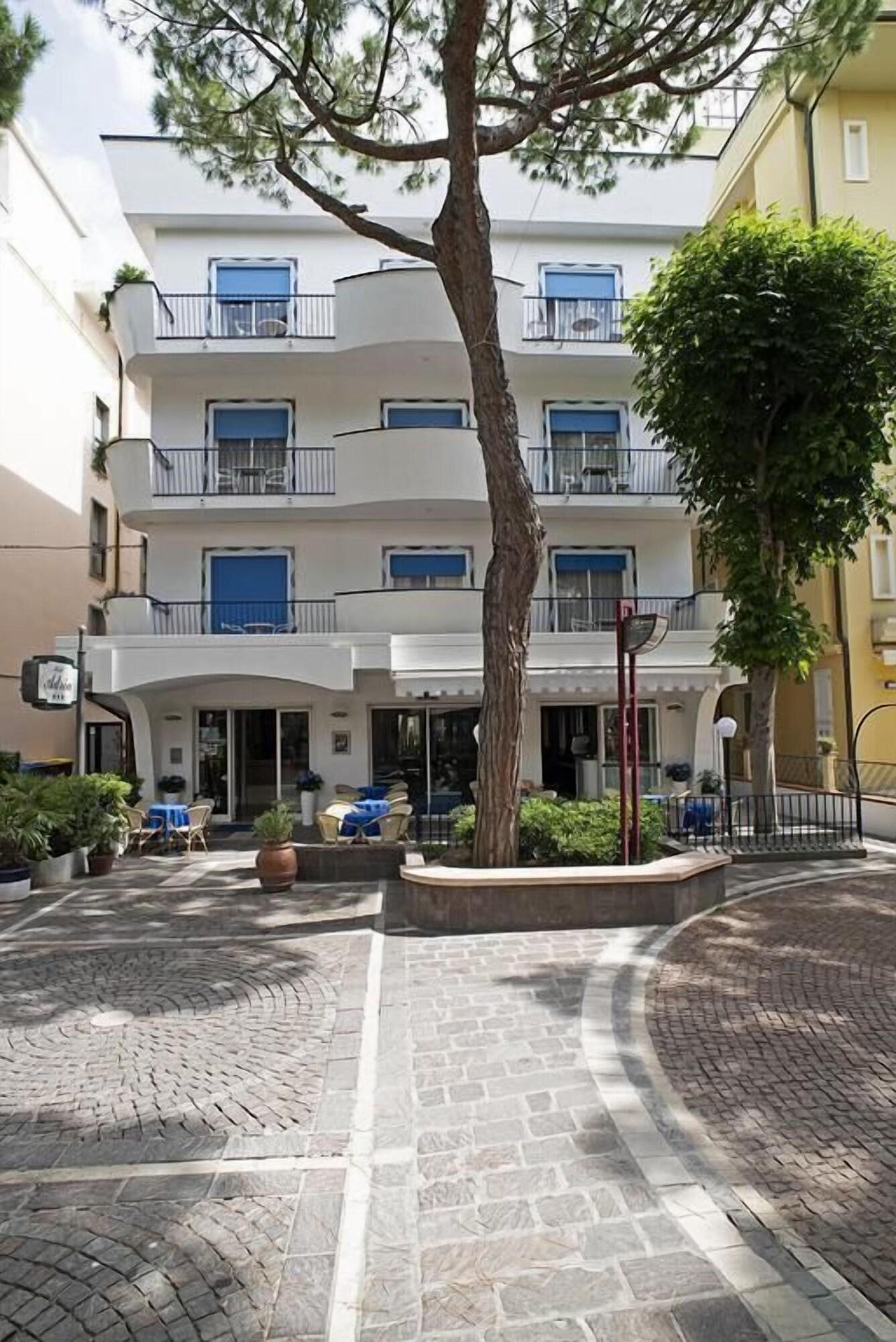 Hotel Adria B&B - Colazione fino alle 12 2