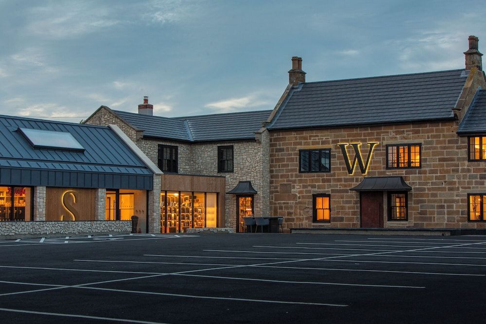 Wainstones Hotel 1