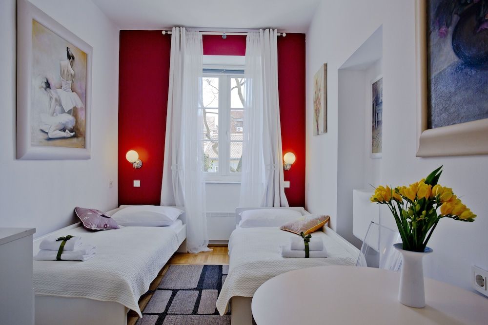 Rooms Zagreb 17 1