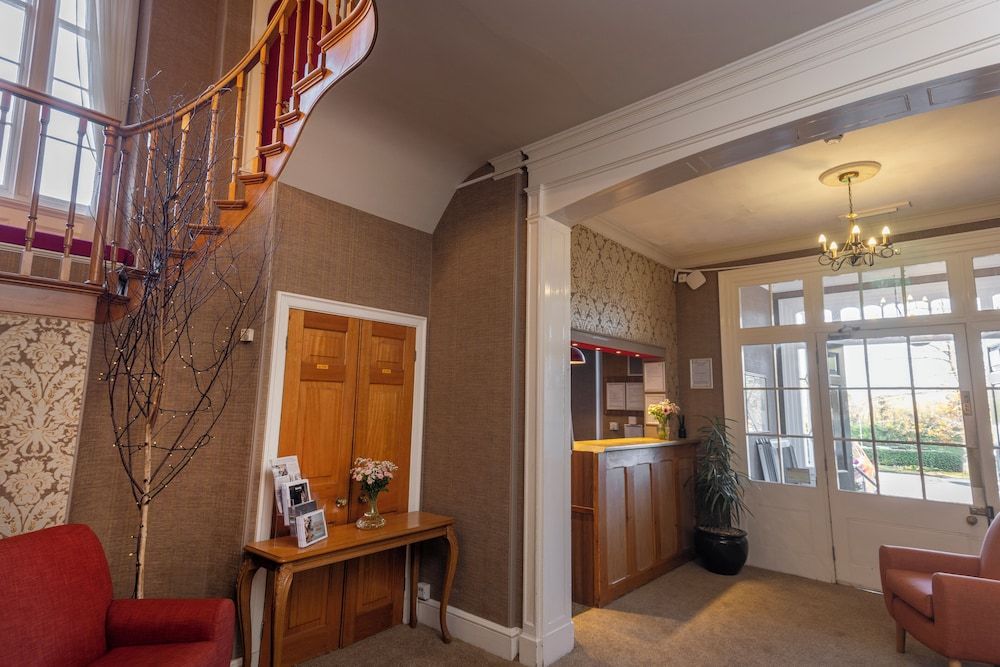 Best Western Plus Kenwick Park Hotel 2
