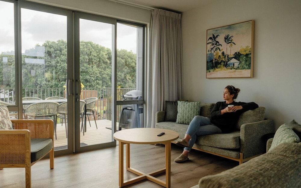 Tasman Holiday Parks - Papamoa Beach 1