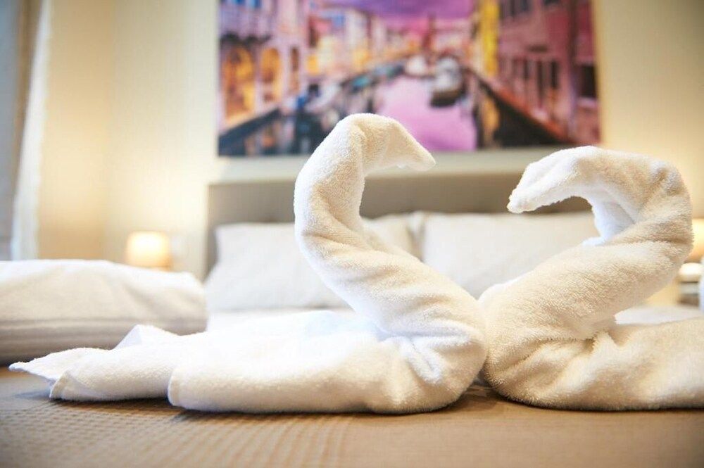 Miramare Luxury Suites 1