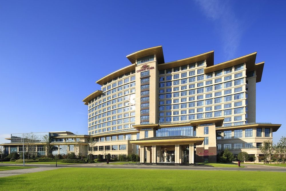 Crowne Plaza YANGZHOU by IHG 1