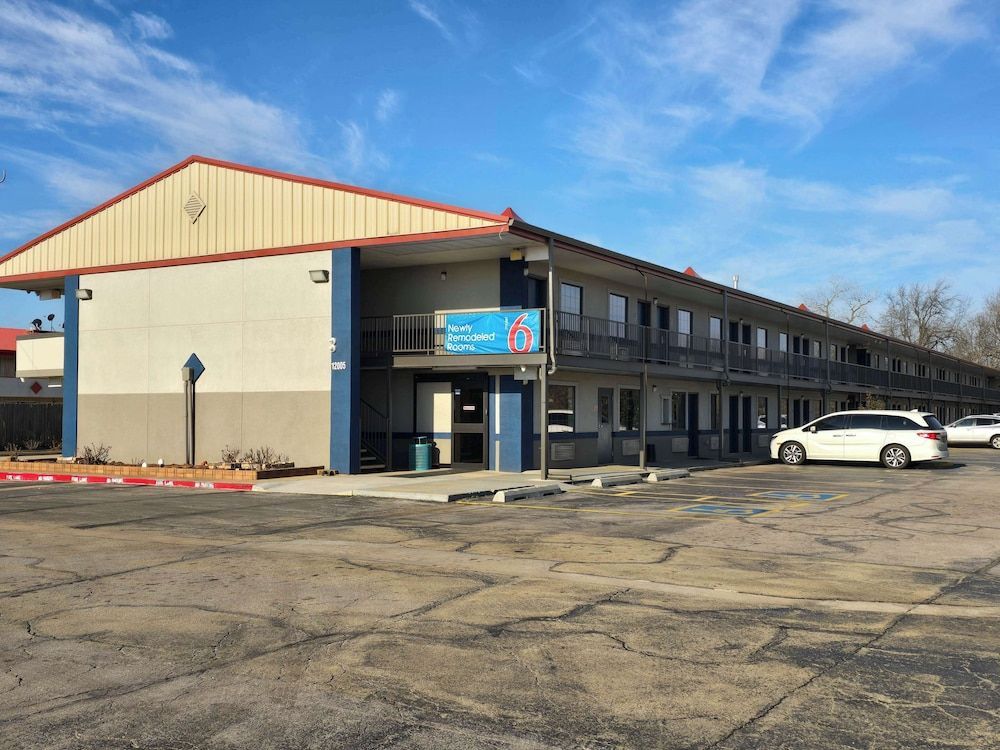 Motel 6 Oklahoma City OK Frontier City 1
