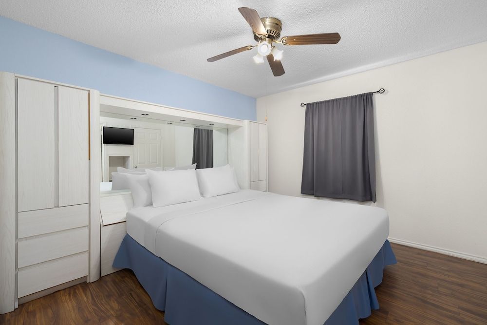 Victoria Palms Inn and Suites 1