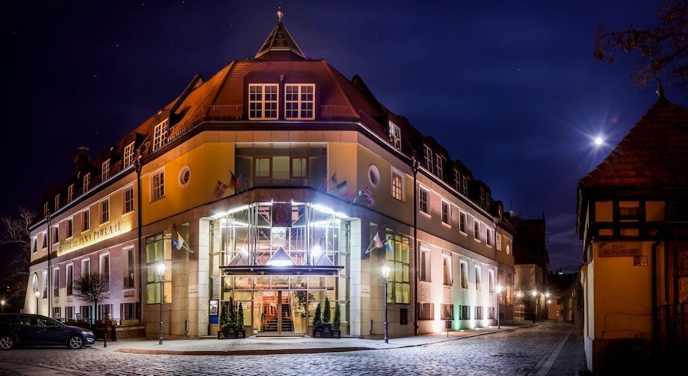 Hotel im. Jana Pawła II 1