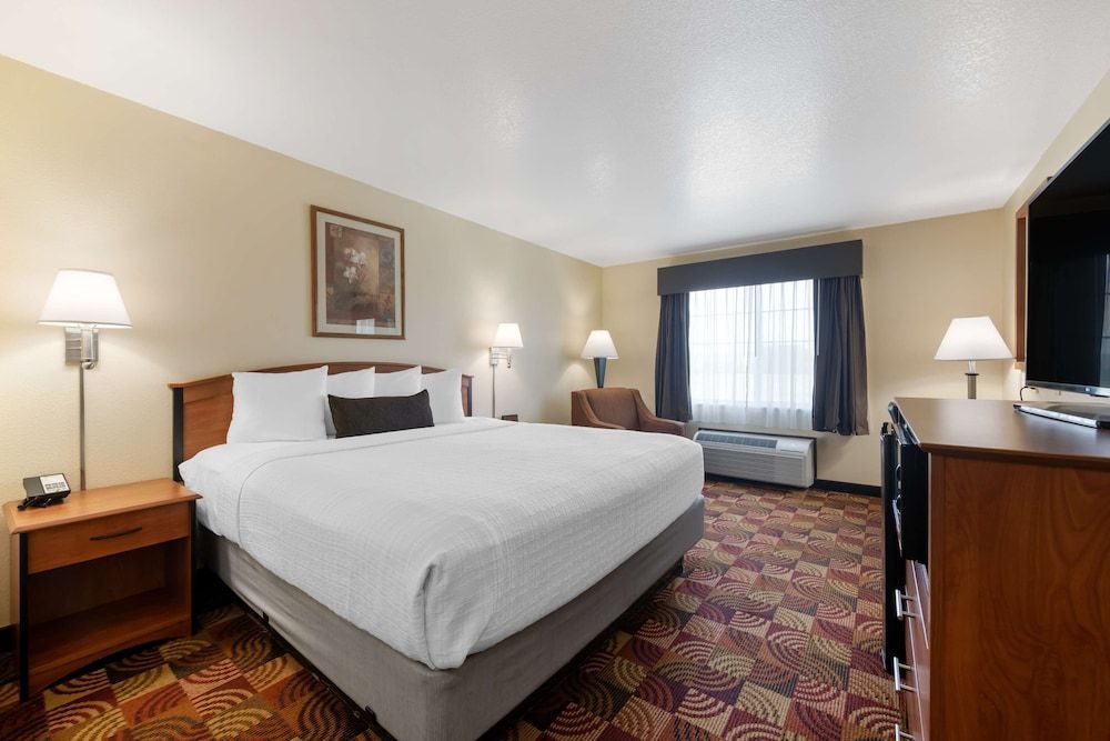 Best Western Laramie Inn & Suites 1