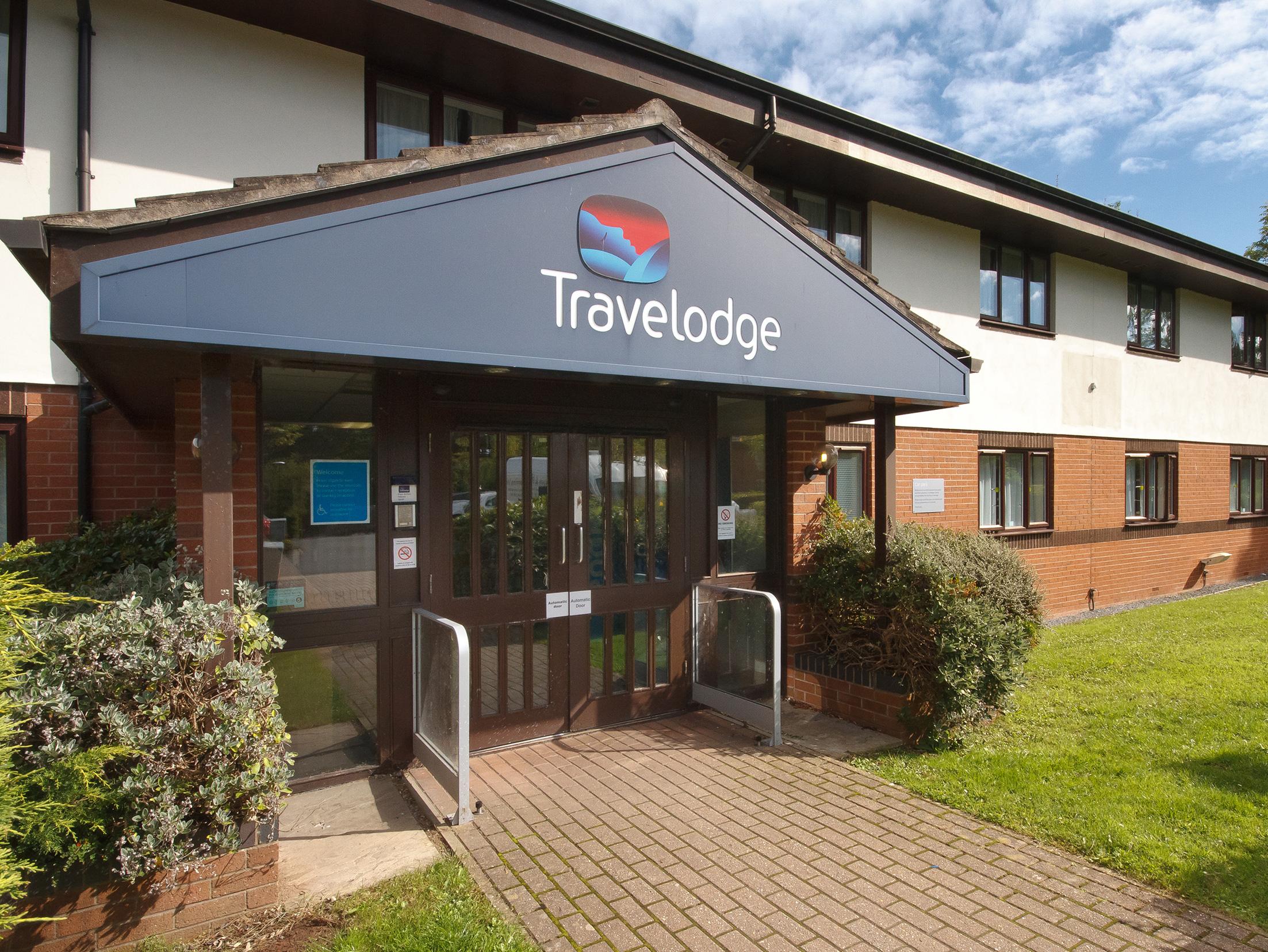 Travelodge St. Clears Carmarthen 1