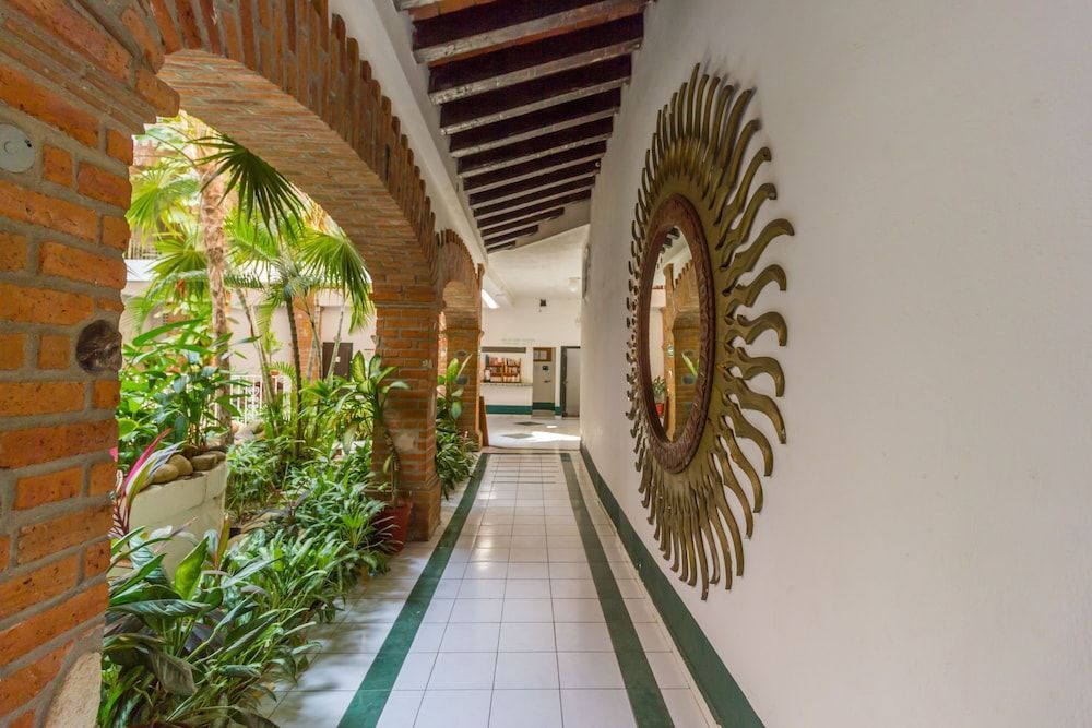 Hotel Encino Malecón Centro Puerto Vallarta 2