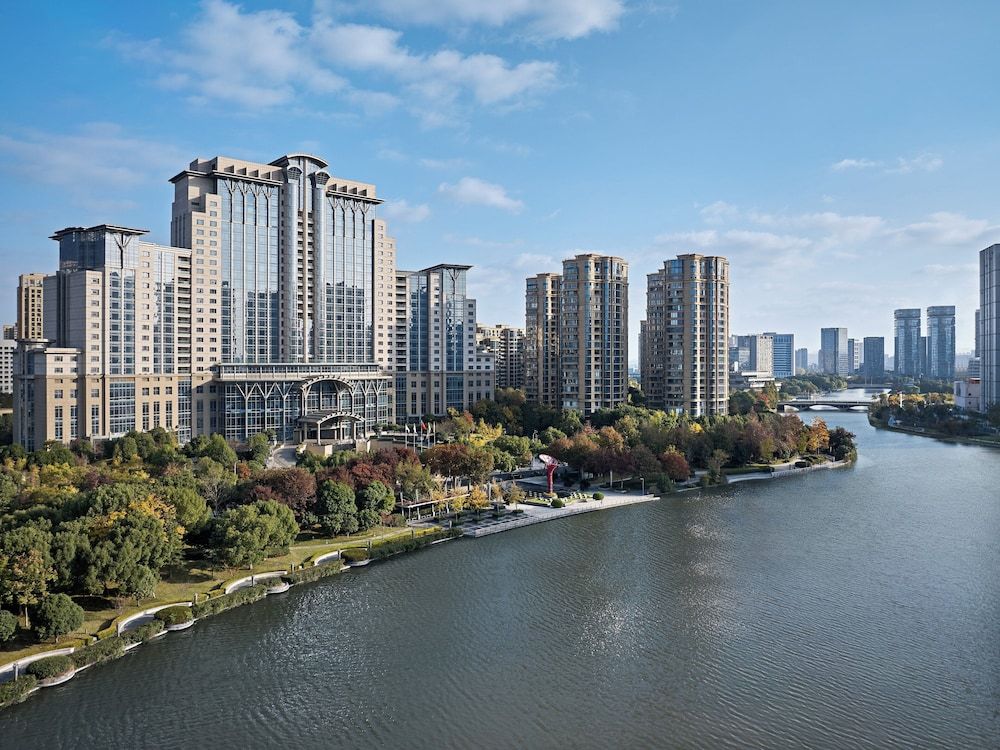 Vignette Collection THE AZURE NINGBO by IHG 1