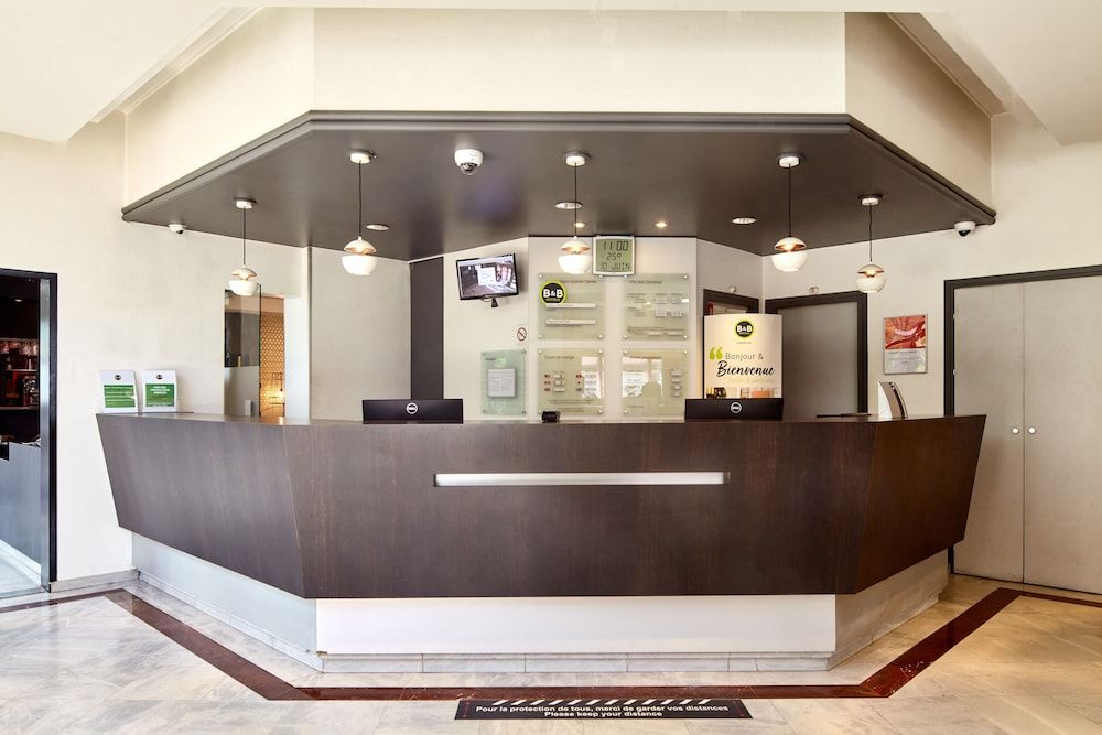 B&B HOTEL Saint-Quentin-en-Yvelines Centre Gare 4 étoiles 2