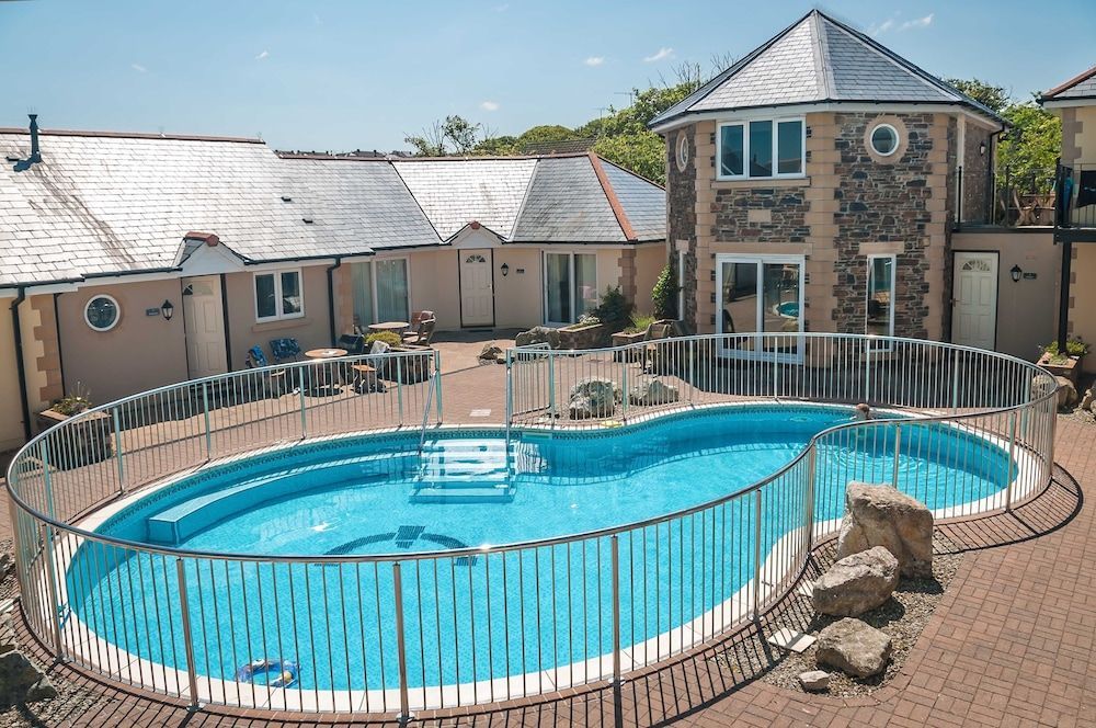 Porth Veor Manor Villas & Apartments 1
