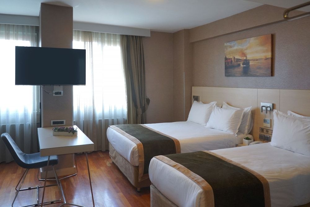 Hotel Troya 1
