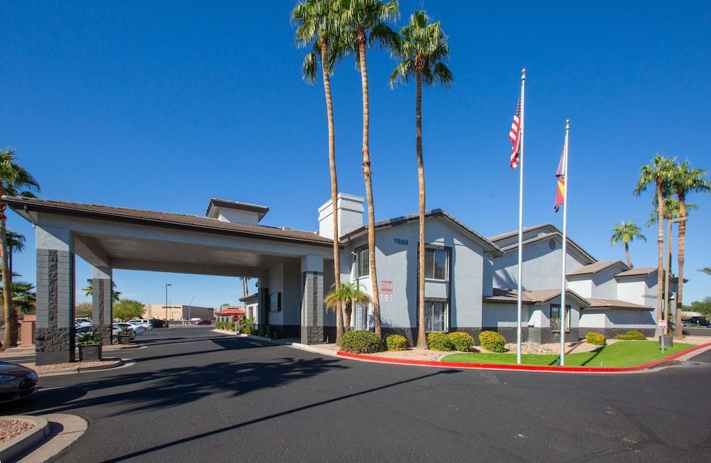 The Hotel Serene Glendale Peoria, Surestay Collection by Best Western 1