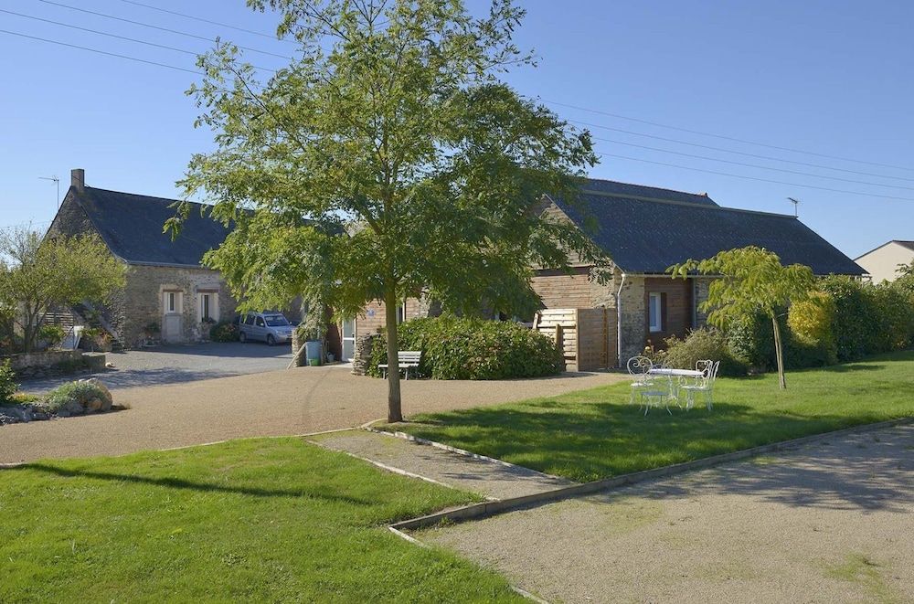 Domaine de la Cour 1