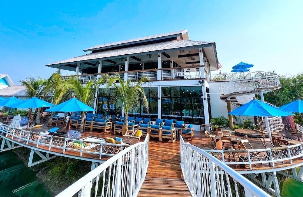 Buffalo Island Resort & Adventure Park 2