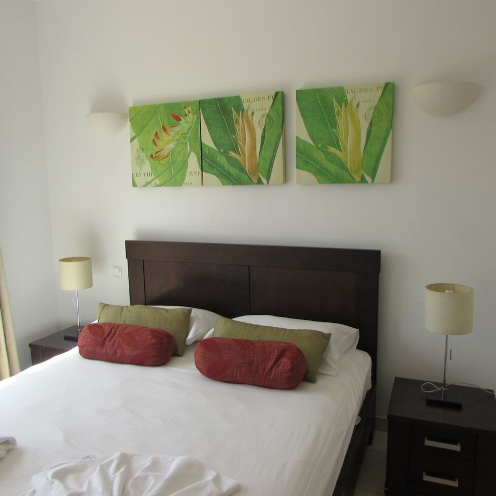 Tortuga Beach Resort 3 Bed Villa With Pool 2