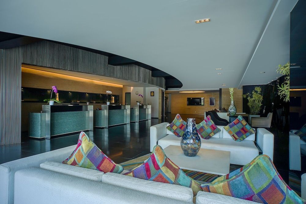 ARTOTEL Grand Prima Surabaya 2