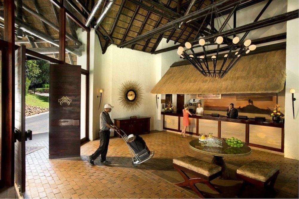 Kwa Maritane Self-Catering Chalets 2