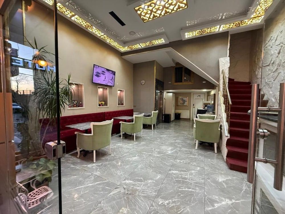 RHYTHM HOTEL 2