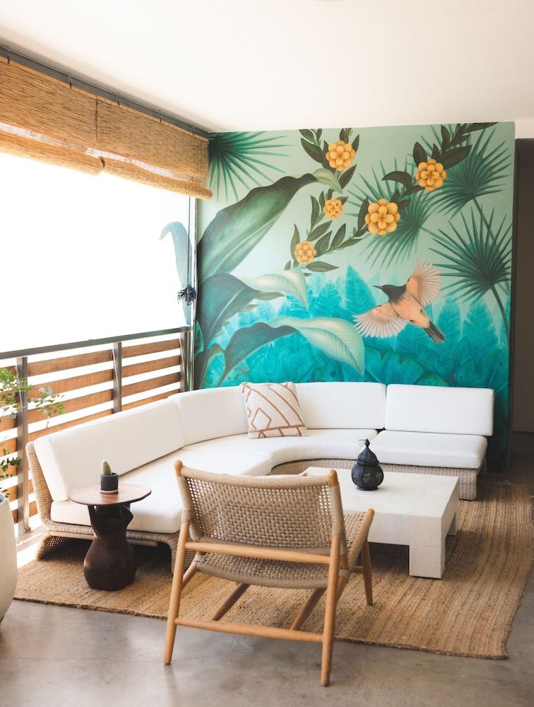 The Frances Modern Inn 2