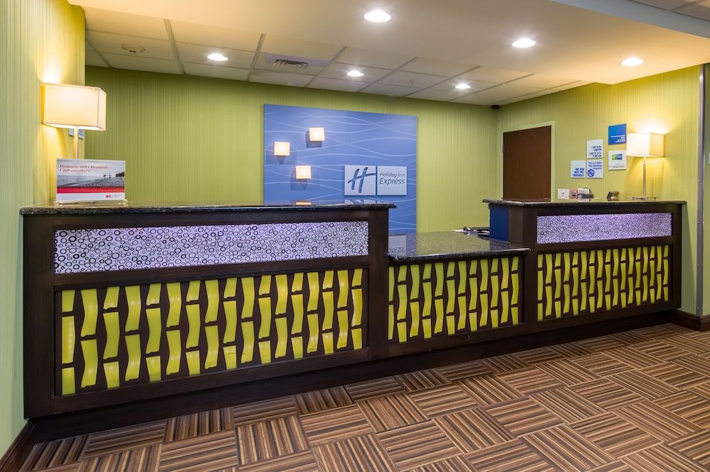 Holiday Inn Express & Suites ORLANDO - APOPKA by IHG 2