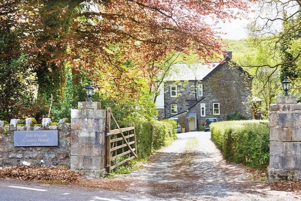 Afon Rhaiadr Country House 1